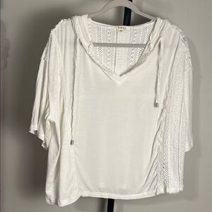 EUC POL Oversized Hoodie Top White Crochet Lace Ribbed Short Sleeve Medium